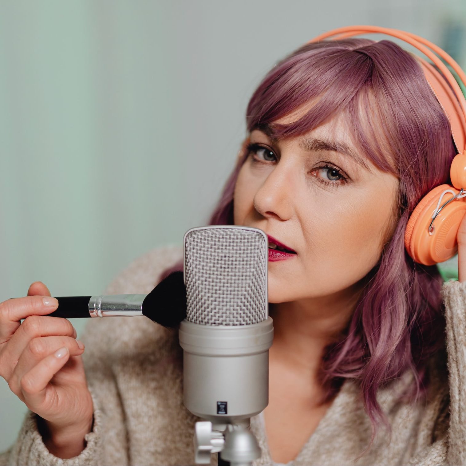 Experience The Asmr Magic Of Cybermikki'S Tiktok - mwbhyq6